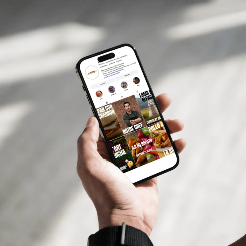Profil Instagram d’un restaurant affiché sur un téléphone